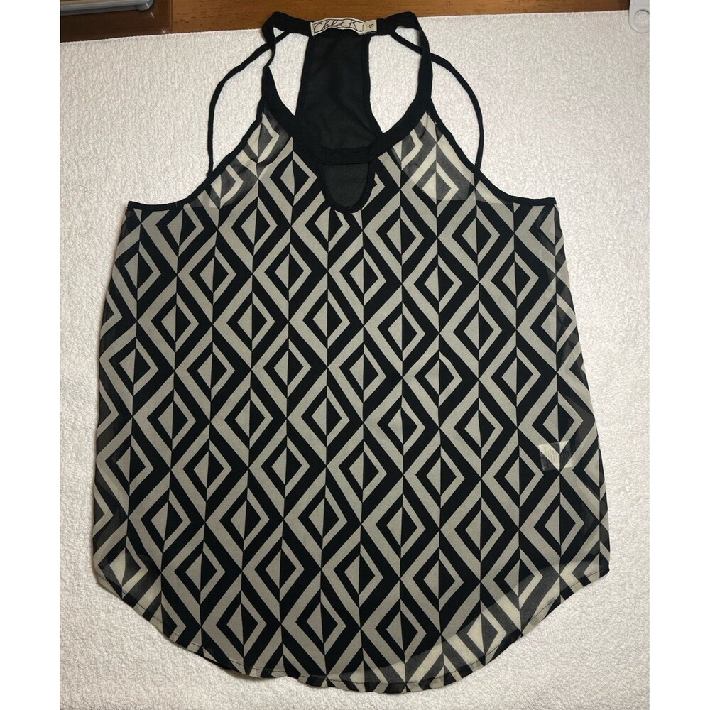 Chloe K Woman’s Size S Tank Top